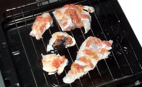 網で焼く