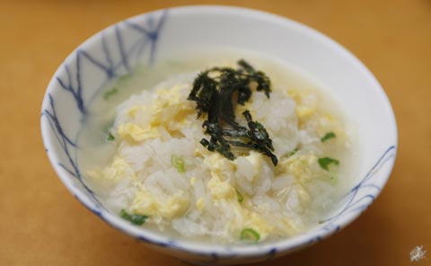 ふぐ雑炊 はふぐを骨の髄まで味わう旨味の真骨頂 ふるさと産直村