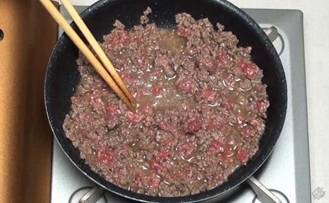 挽き肉ほぐす